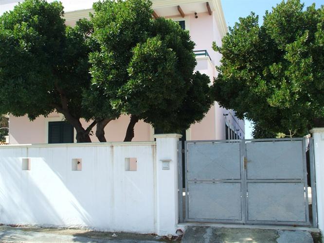 Villetta in affitto per l'estate nel salento indipendente a Torre San Giovanni 18 Villetta in affitto per l'estate nel salento indipendente a Torre San Giovanni 18