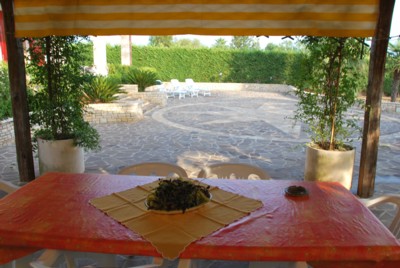 Villa con Vista Mare e Vasto Giardino a Torre Pali: Casa in affitto 18 Villa con Vista Mare e Vasto Giardino a Torre Pali: Casa in affitto 18